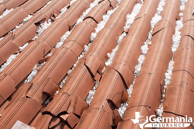 how-to-identify-hail-roof-damage.jpg