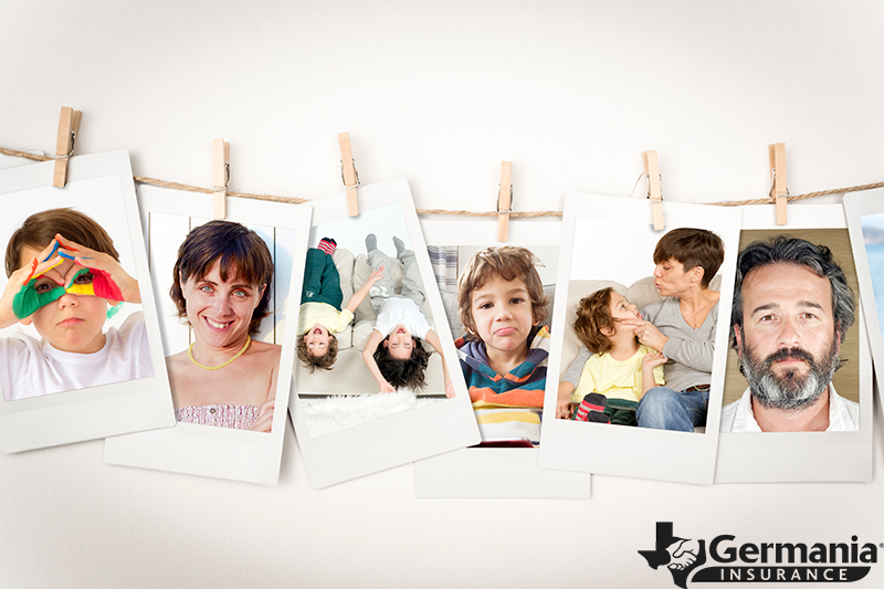 A rental home decorated with photos on clothespins.